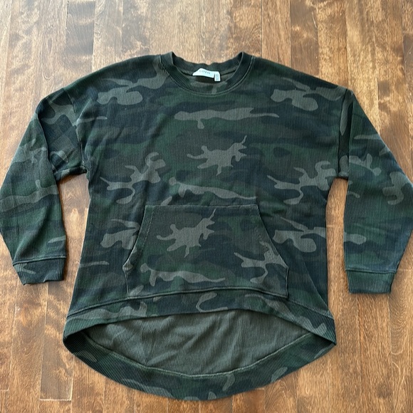 Camouflage Waffle Set Green Khaki size Medium - Picture 5 of 8